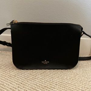Small Kate Spade crossbody bag